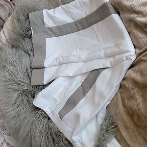 NWT BR White Pants with Gray Stripe 6